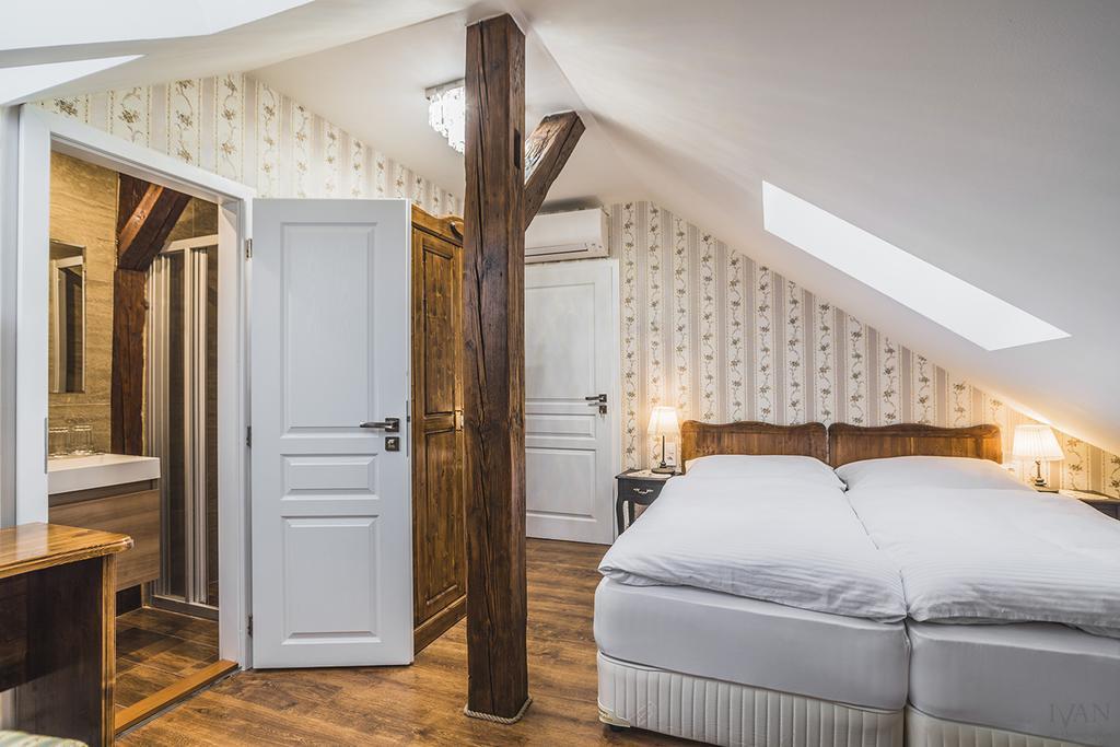 Centercity Apartments Presov Bagian luar foto