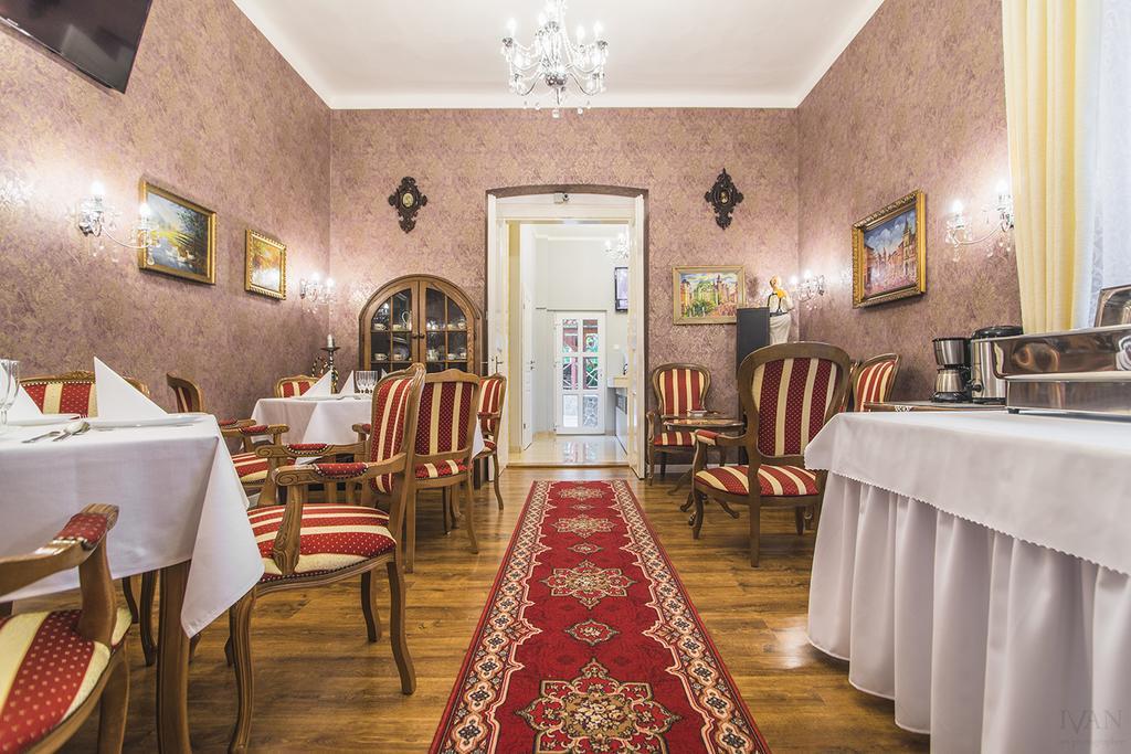 Centercity Apartments Presov Bagian luar foto