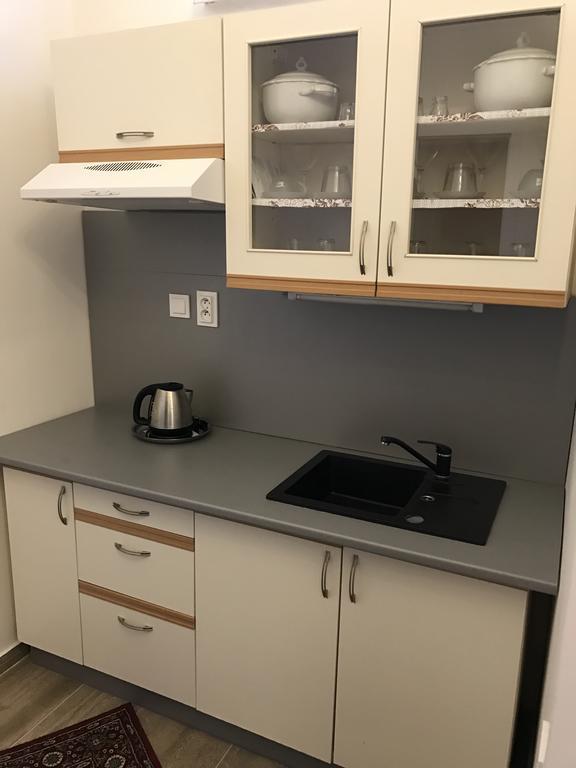Centercity Apartments Presov Bagian luar foto