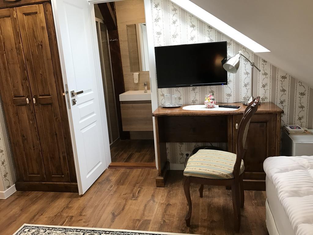 Centercity Apartments Presov Bagian luar foto